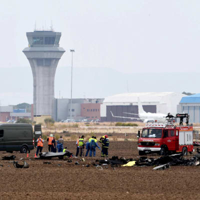 Flygkrasch nära militärbasen i Torrejon de Ardoz