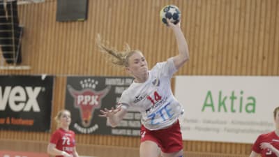 HIFK:s Kathlen Ax under handbollsfinalerna 2018.