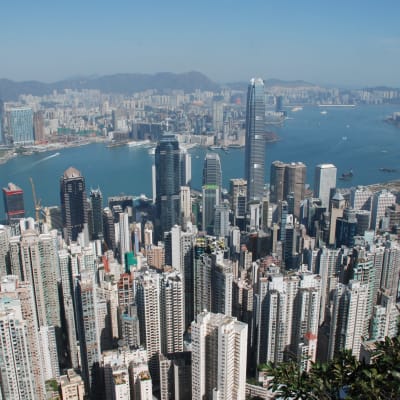 Vy över Hongkongs skyskrapor.