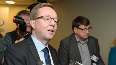 Näringsminister Mika Lintilä (C).