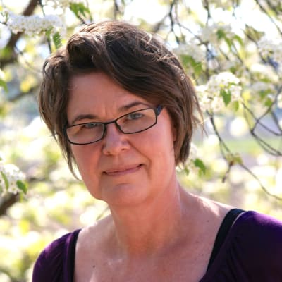 Barbro Teir i sommarskrud