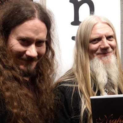 Nightwishin Tuomas Holopainen ja Marco Hietala uuden levyn esittelytilaisuudessa Helsingissä.