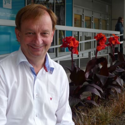 Hjallis Harkimo är en av Vegas sommarpratare 2014