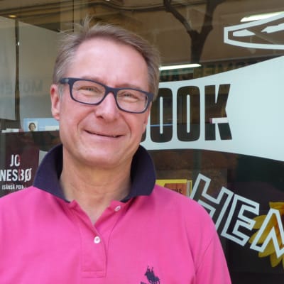 Markku Vento sadlade om från chefredaktör i Borgå till bokhandlare i Fuengirola