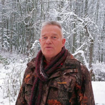 profilbild på Hans Wisktröm, utomhus, vinter och snö