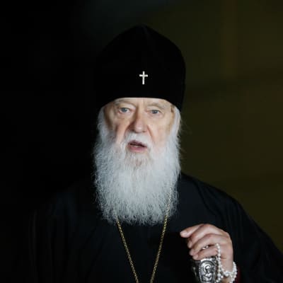 Kyrkomötet i Istanbul beslöt också att erkänna patriark Filaret som den ukrainska ortodoxa kristendomens överhuvud. 
