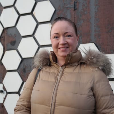 Porträtt på lundoföräldern Janita Suomi