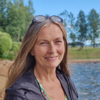 Vihreiden kansanedustaja Heli Järvinen toivoo, että Mikkeli ja Savonlinna löytäisivät yhteiseen neuvottelupöytään.