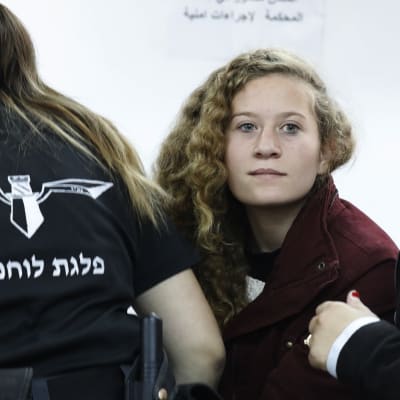 Ahed Tamimi i fängelset i Ofer på Västbanken.