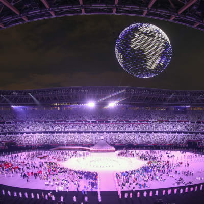 Bild från invigningen av sommar-OS i Tokyo.