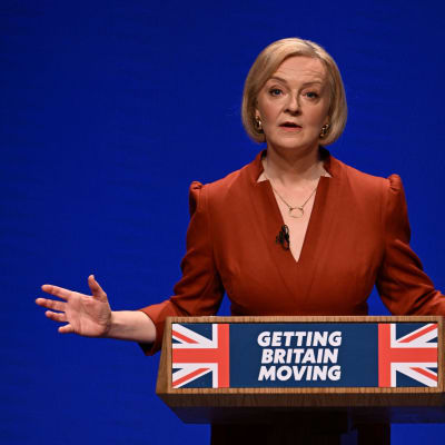 Storbritanniens premiärminister Liz Truss håller sitt linjetal under den sista dagen av de konservativas årliga partikonferens.
