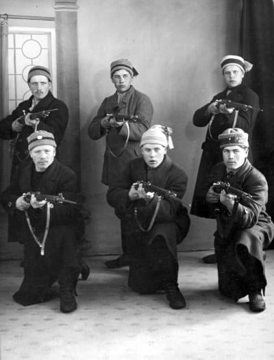 Sex rödgardister, 1918