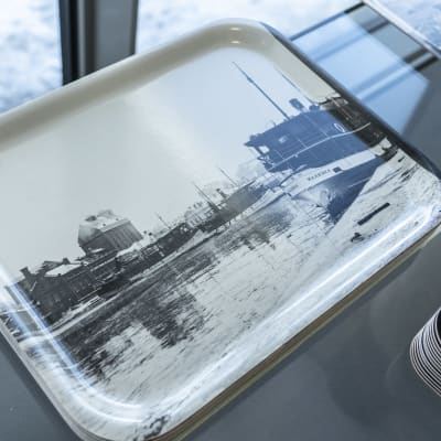Kuopion museo kantin myymälässä myytäviä tuotteita