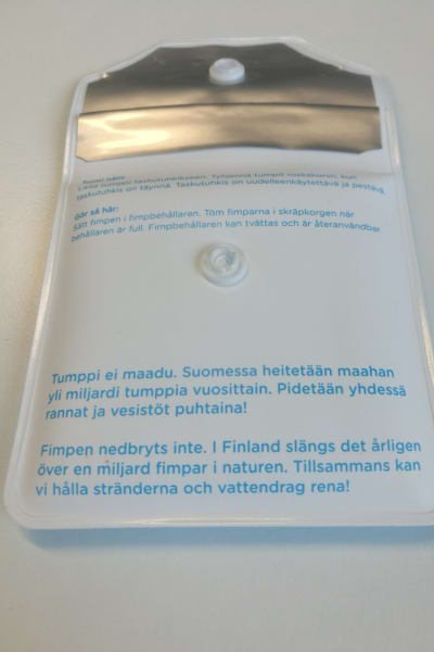 Håll Skärgården Rens fimpbehållare.