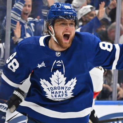 William Nylander firar mål för Toronto 2023.