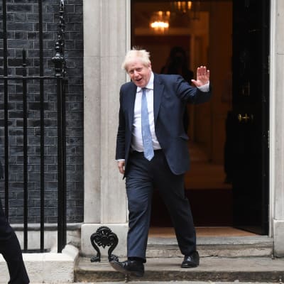 Boris Johnson Downing Street 10:n ovella.