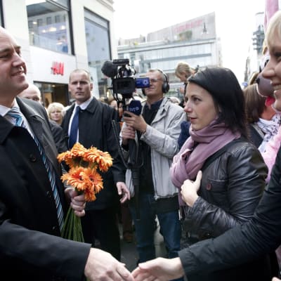 Fredrik Reinfeldt med svenska väljare