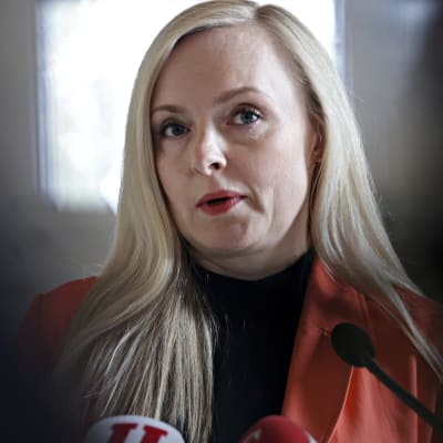 Maria Ohisalo eduskuntatalossa tiistaina 11. huhtikuuta 2023.