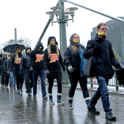 Demonstrationståg Walk for freedom mot slaveri i Åbo, 14 oktober 2017. 