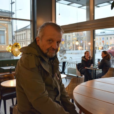 Biträdande chefredaktör Henrik Othman vid Österbottens Tidning blir pensionär