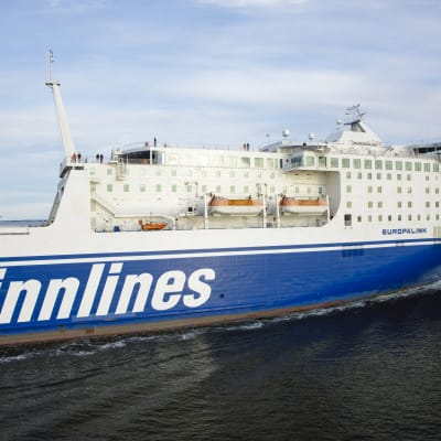 Finnlines Europalink-alus merellä. 