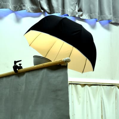 Utrustning för skolfotografering i Strömborgska skolan i Borgå.