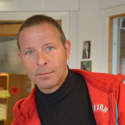 Stefan Lindfors