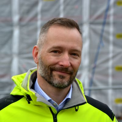 Porträtt av Ulf Stenbacka, teknisk direktör på Vasa sjukvårdsdistrikt.