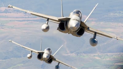Spanska stridsflygplan av typen F-18 Hornet