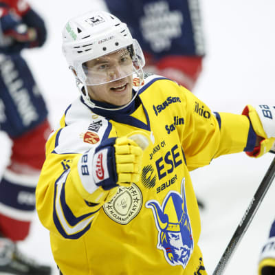 Jarkko Immonen kokosi HIFK-voitossa pisteet 1+1. 