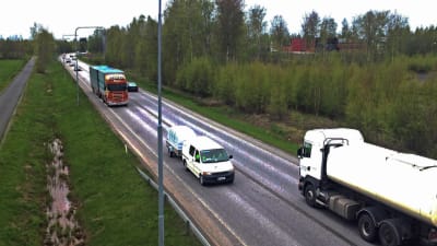 Riksväg 8 i Karleby.
