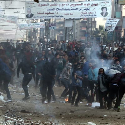 Anhängare till Muslimska brödraskapet demonstrerar i Kairo år i januari 2014.