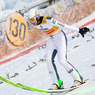 Den norska stjärnan Jarl Magnus Riiber imponerade stort i Ruka.