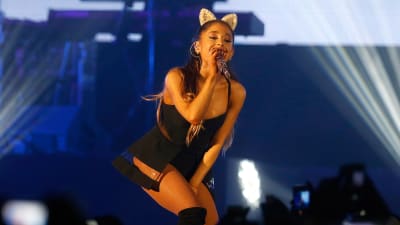 Ariana Grande uppträder i Jakarta i augusti 2015.
