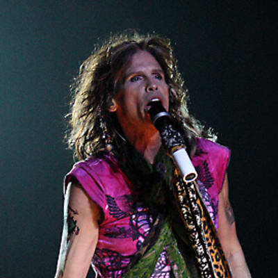 Steven Tyler Aerosmithin keikalla Chicagon Allstate Arenalla syyskuussa 2007