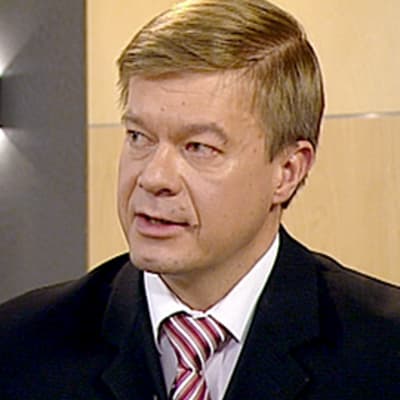 Keskustan varapuheenjohtaja Antti Rantakangas YLEn Aamu-Tv:n studiossa 3.11.2009.