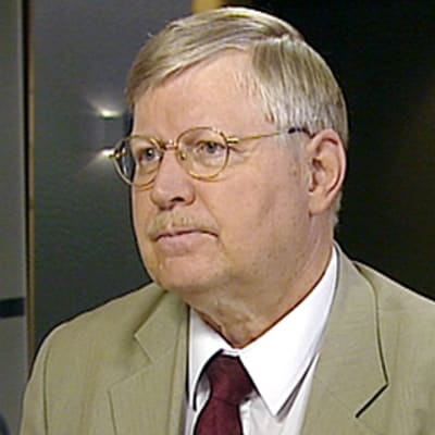Valtio-opin professori Heikki Paloheimo.