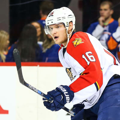 Aleksander Barkov spelar för Florida Panthers i NHL.
