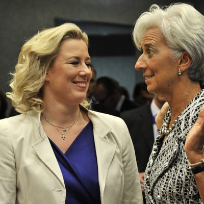 Urpilainen med IMF-chefen Christine Lagarde i Luxemburg