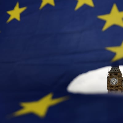 EU-flagga och Big Ben