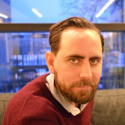 Författaren Philip Teir.