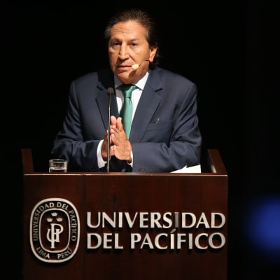 Ex-presidenten Alejandro Toledo har tillbakavisat anklagelser om att han tog emot 20 miljoner dollar i mutor under sin tid som president