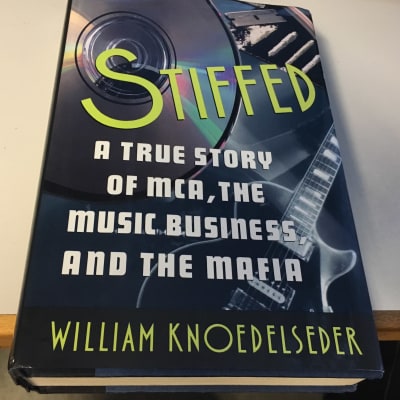 Boken Stiffed-A true story of MCA , the music business and the mafia
