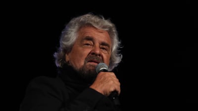 Komikern Beppe Grillo bildade Femstjärnerörelsen men han vill inte själv gå med i regeringen även om han skulle få chansen
