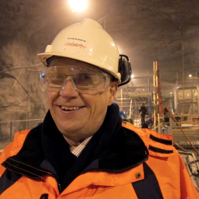 Matti Kokkinen vid bygget av västmetron.