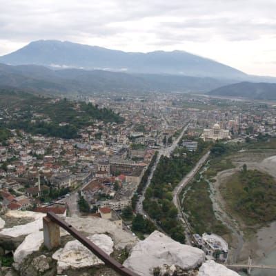Staden Berat i Albanien
