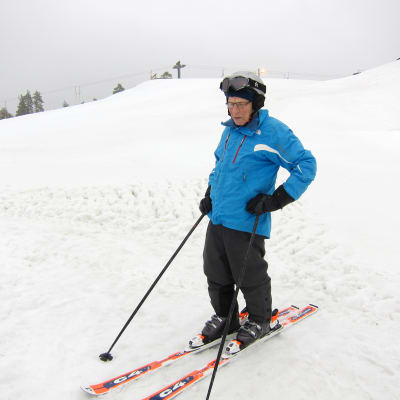 Nisse Eklundh skidar i februari 2015