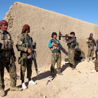 Afghanska säkerhetstrupper i Helmand.