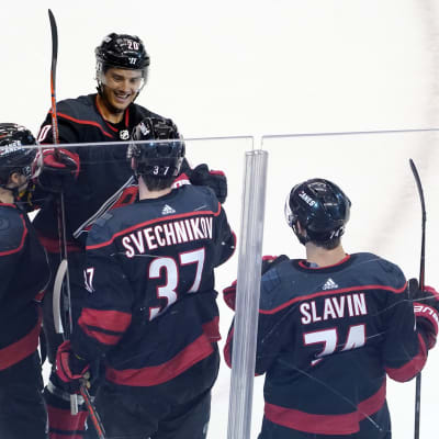 Sebastian Aho och Andrej Svetjnikov.