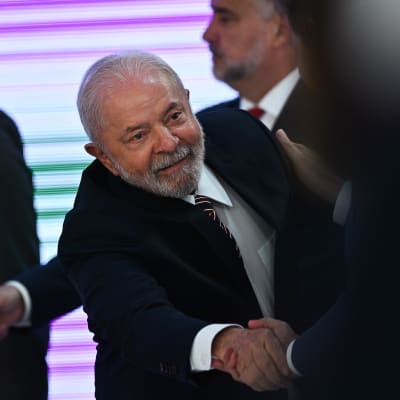 Brasiliens president Luiz Inácio Lula da Silva deltar i ett ministermöte i Planalto-palatset i Brasilia.